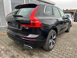 Volvo XC60 T5 R DESIGN AWD*PANO+AHK+LED* - Volvo XC60 in Mainz