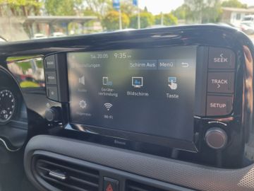 Fahrzeugabbildung Hyundai i10 1.0 AMT Trend SHZ KLIMA PDC