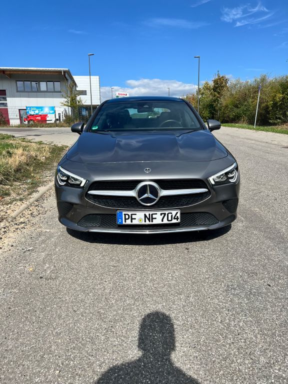 Image of Mercedes-Benz CLA 180