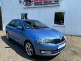 Skoda Rapid Elegance 1.2 TSI / Klimaautomatik/ 6-Gang/ - Skoda Rapid: Elegance