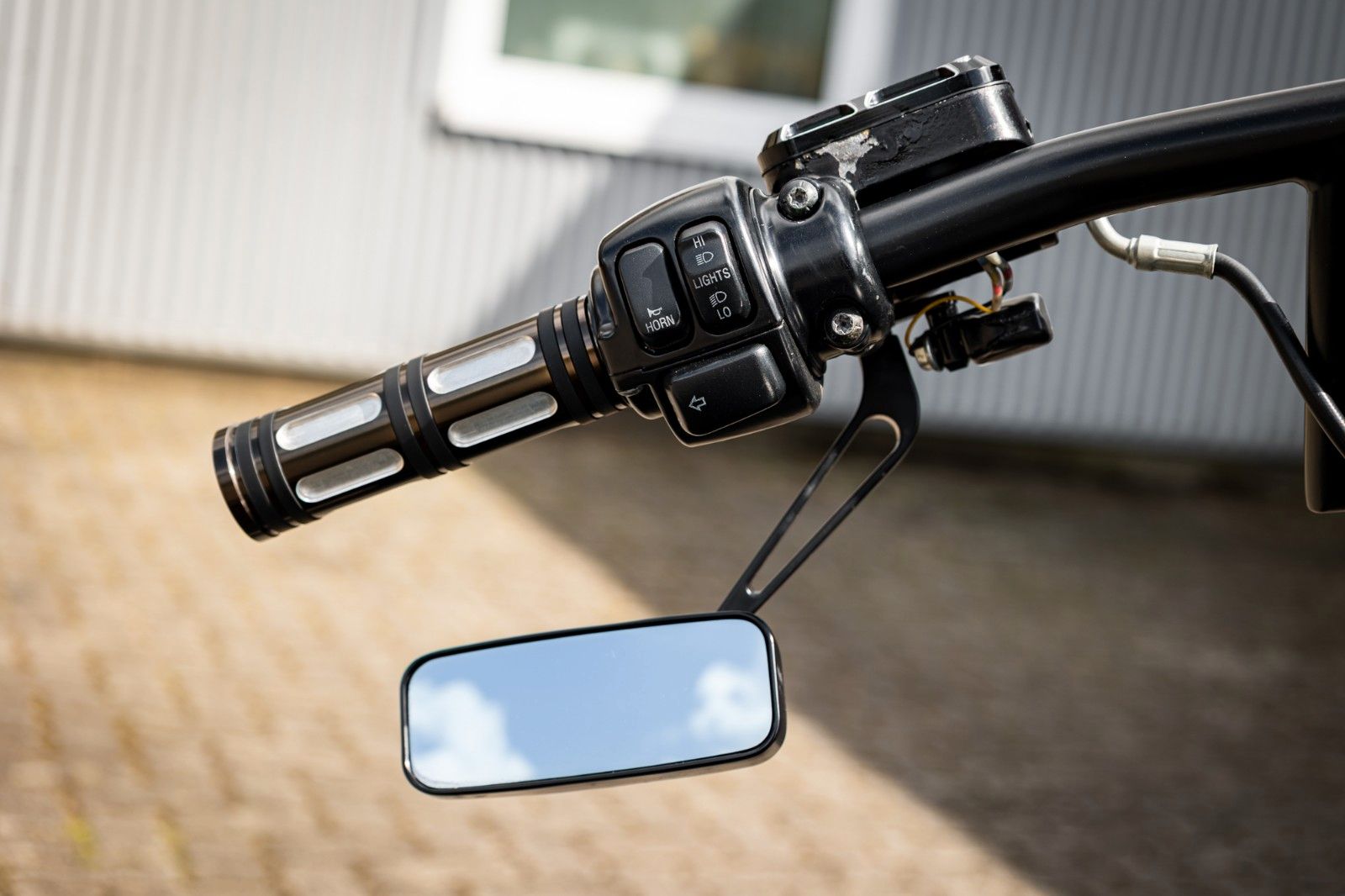 Fahrzeugabbildung Harley-Davidson VRSCDX Night Rod Special - Remus - Mini Ape