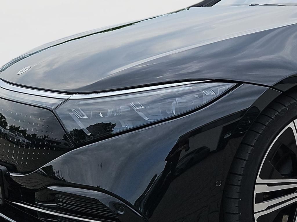 Fahrzeugabbildung Mercedes-Benz EQS 580 4M ACC Pano Hyperscreen Massage Sitzklim