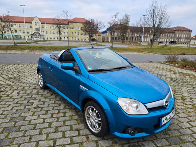 Opel Tigra 1.8 PDC, Tempomat, Klima,  TÜV 09.25