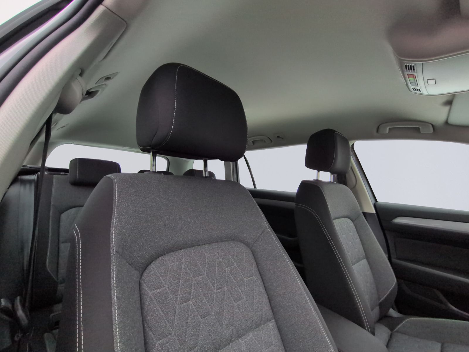 Passat Variant 2.0 TDI DSG Business LED+NAVI+