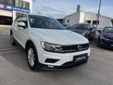 Volkswagen Tiguan 2,0 TDI Trendline BMT/S&S Tüv neu 1 hand - Volkswagen Tiguan Trendline mit Diesel-Antrieb