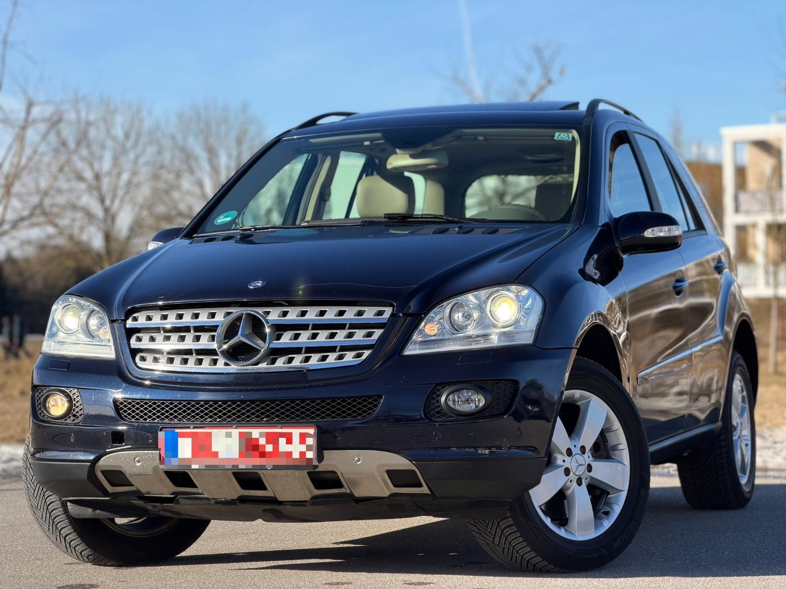 Mercedes-Benz ML 500*V8*Xenon*Luftfahrwerk*Schiebedach*TOP