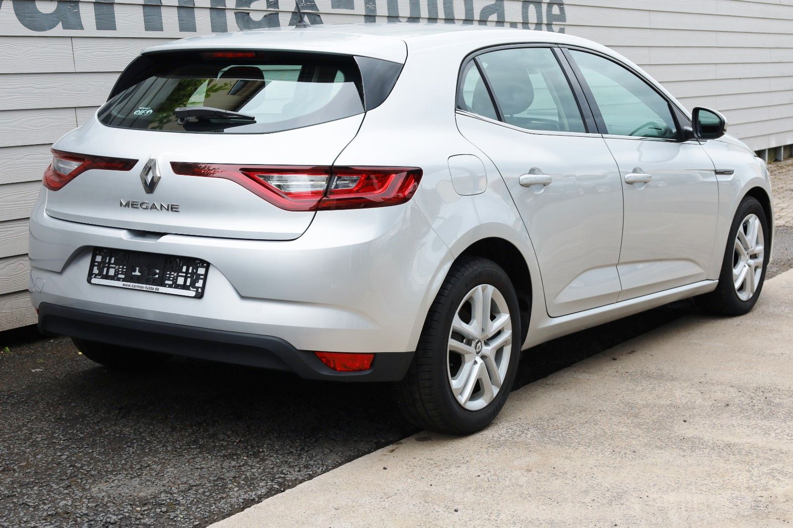 Fahrzeugabbildung Renault Megane IV Lim. 5-trg. Navi,City-/Safety-Paket