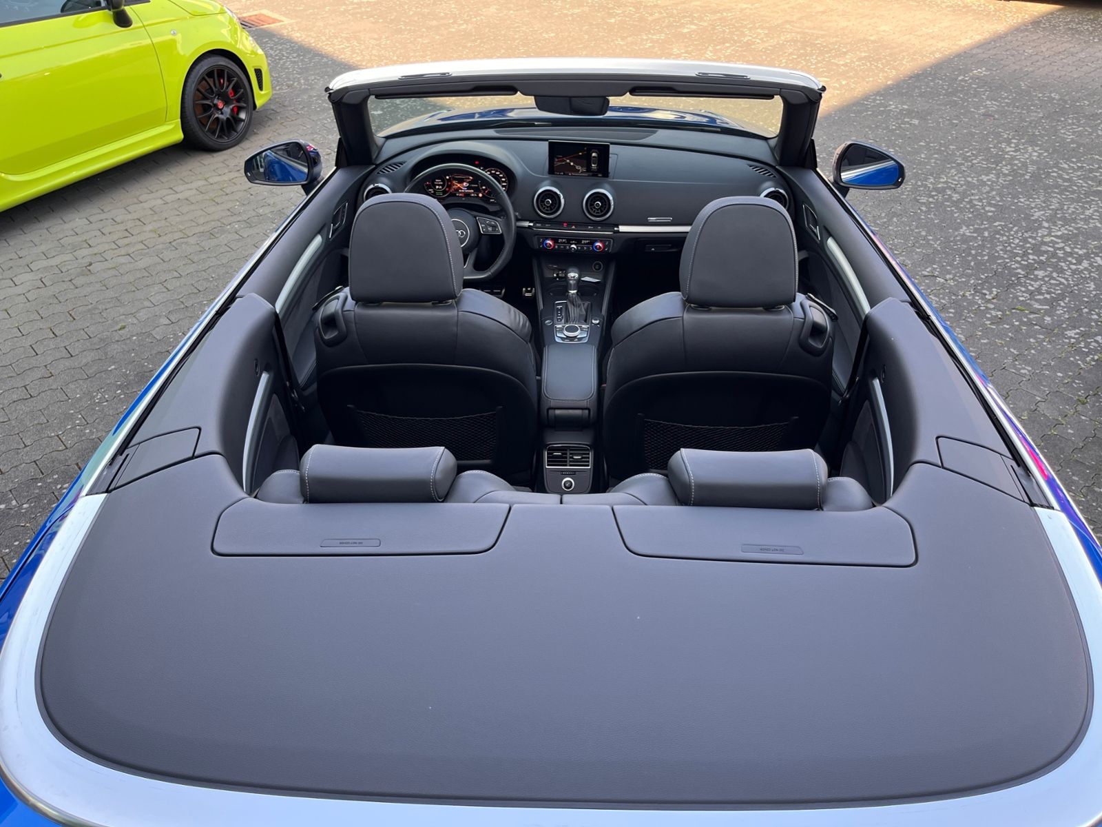 Fahrzeugabbildung Audi A3 Cabriolet S-Line AHK LED NAVI