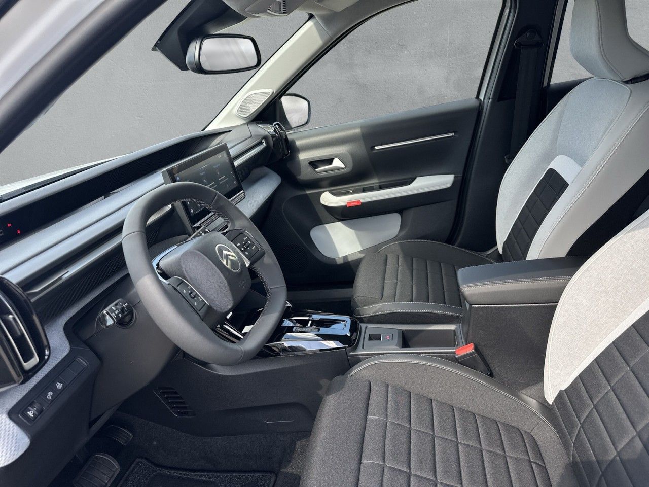 Fahrzeugabbildung Citroën C3 Hybrid 110 Doppelkupplung 6-Gang Max - mit KI generiert/bearbeitet
