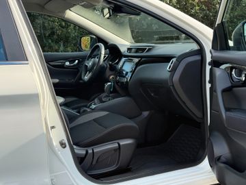 Nissan Qashqai - 12