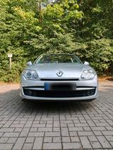 Renault Laguna 3 2.0 16V 140PS - Renault Laguna: Limousine