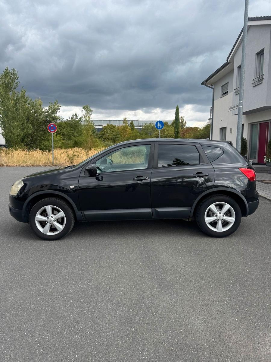 Nissan Qashqai+2 2009 — photo 8