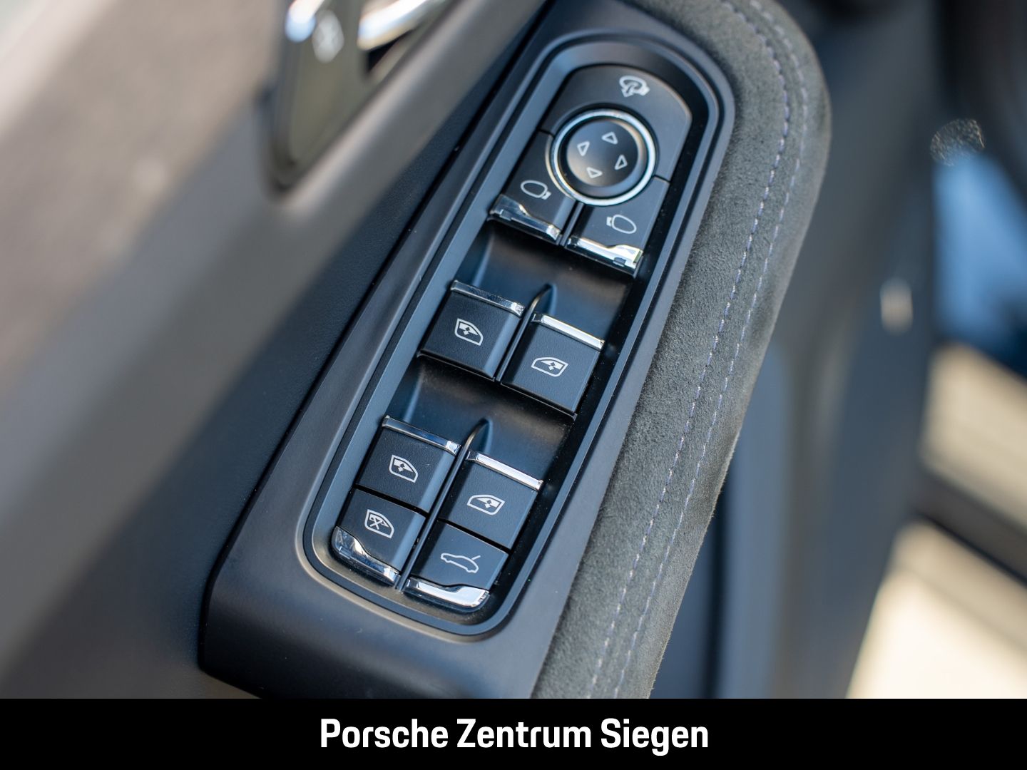 Porsche Macan GTS Luftfederung AD StandHZG AHK-el. klapp foto 17