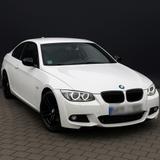 BMW 335i DKG Coupe E92 nur 49.000km - BMW 335: Coupé, 335d