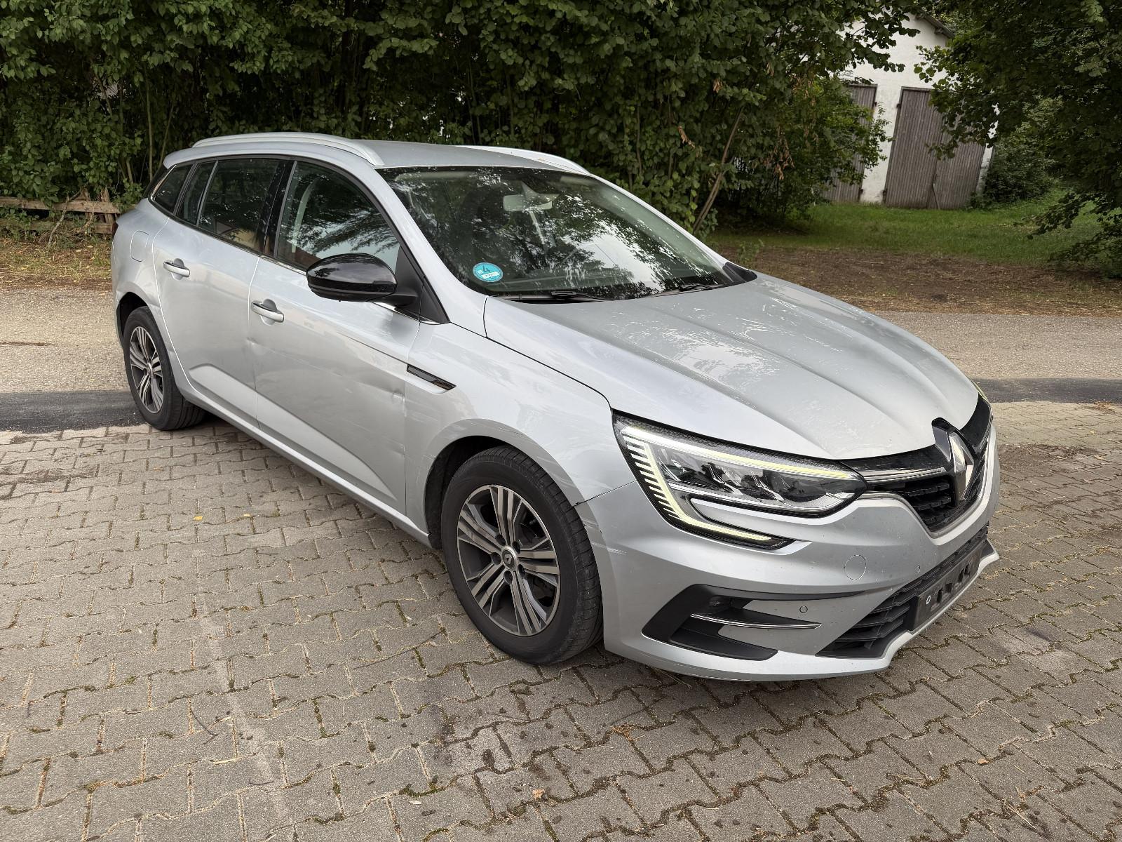 Renault Megane IV Grandtour Equilibre LED NAVI SHZG GRA