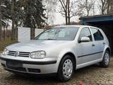 Volkswagen VW Golf IV 1.4 mpi TÜV NEU, Klima - Volkswagen Golf aus 2000: Kombi