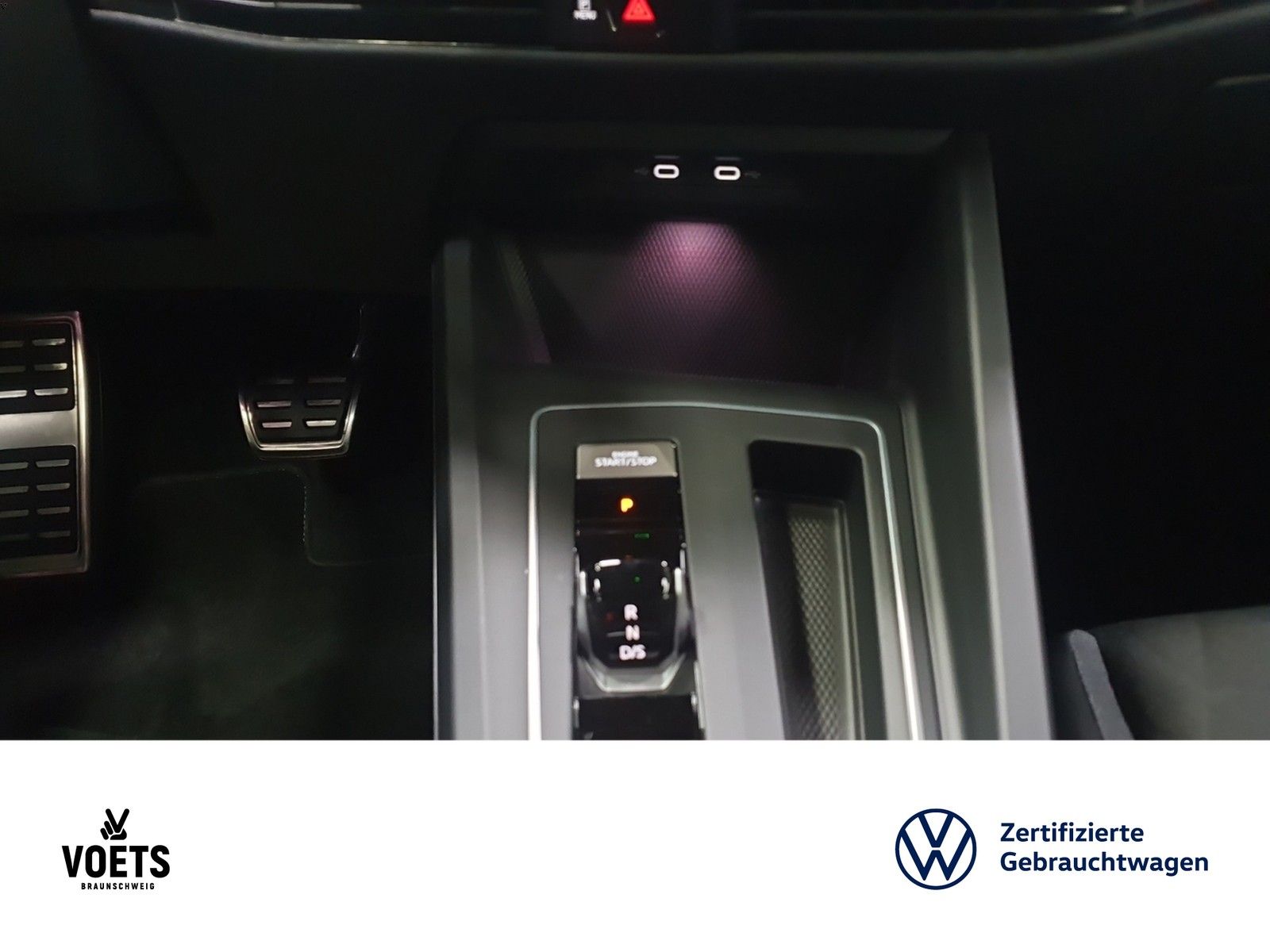 Volkswagen Golf VIII Goal 1.5 eTSI DSG LED+RearView+ACC foto 10
