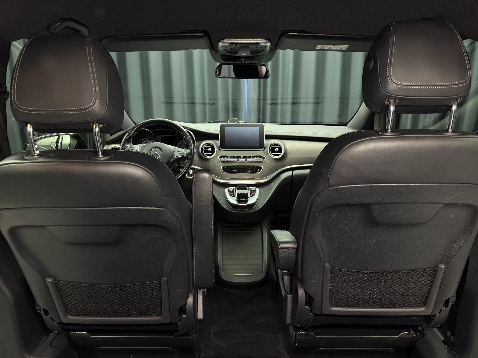 Fahrzeugabbildung Mercedes-Benz V250d NIGHT EDITION 4MATIC lang AMG-LINE|360°|
