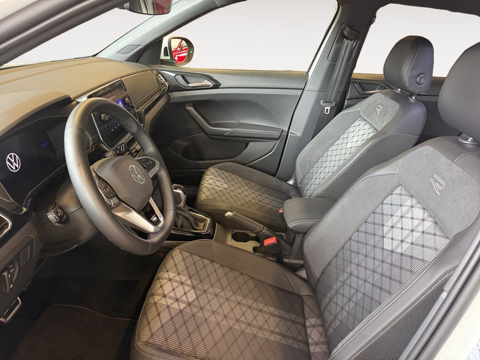 Volkswagen T-Cross - Bild 10
