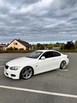 BMW Bmw E92 320d,M-Paket,hochglanz, gewindefah... - BMW 320: 320d E92