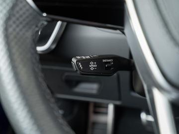 2021 AUDI RS6 — миниатюра 17