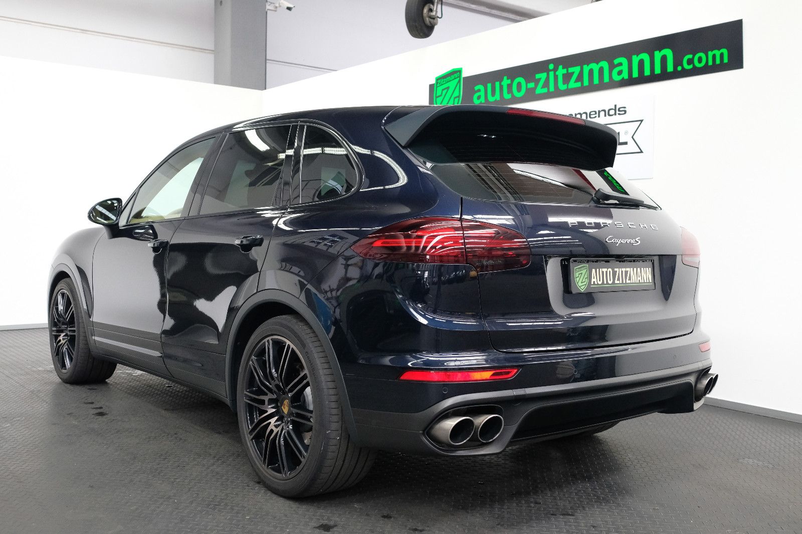 Fahrzeugabbildung Porsche Cayenne S Diesel/PANO/LED/PCM/CHRONO