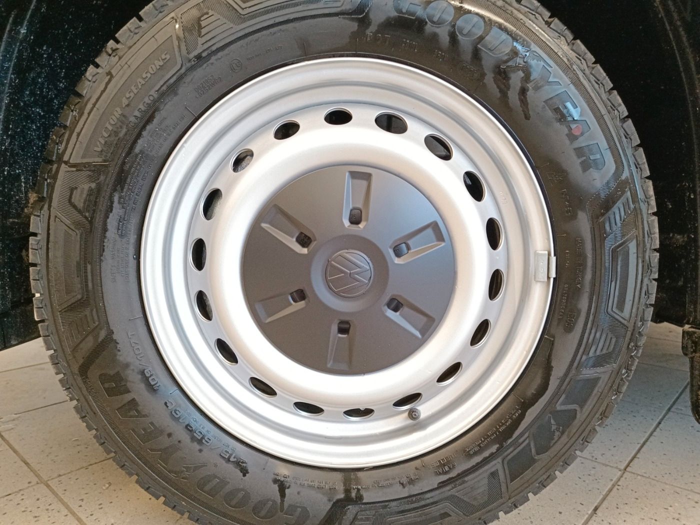 Volkswagen T7 Transporter - Bild 7