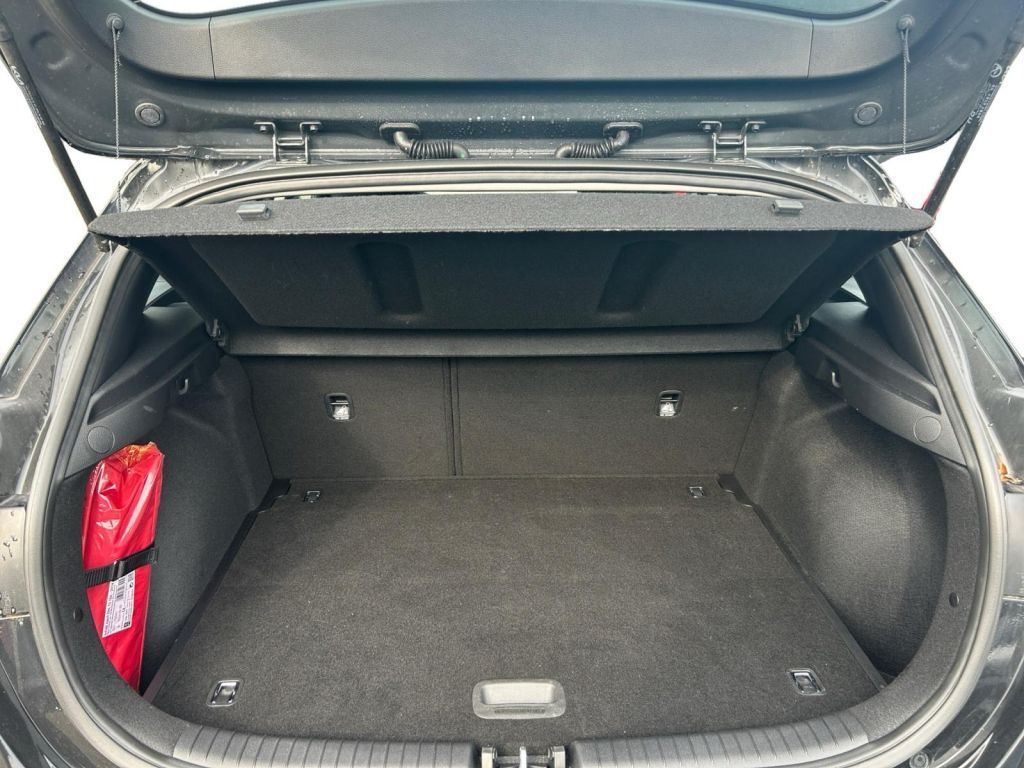 Fahrzeugabbildung Kia Ceed 1.5 T-GDI OPF Vision