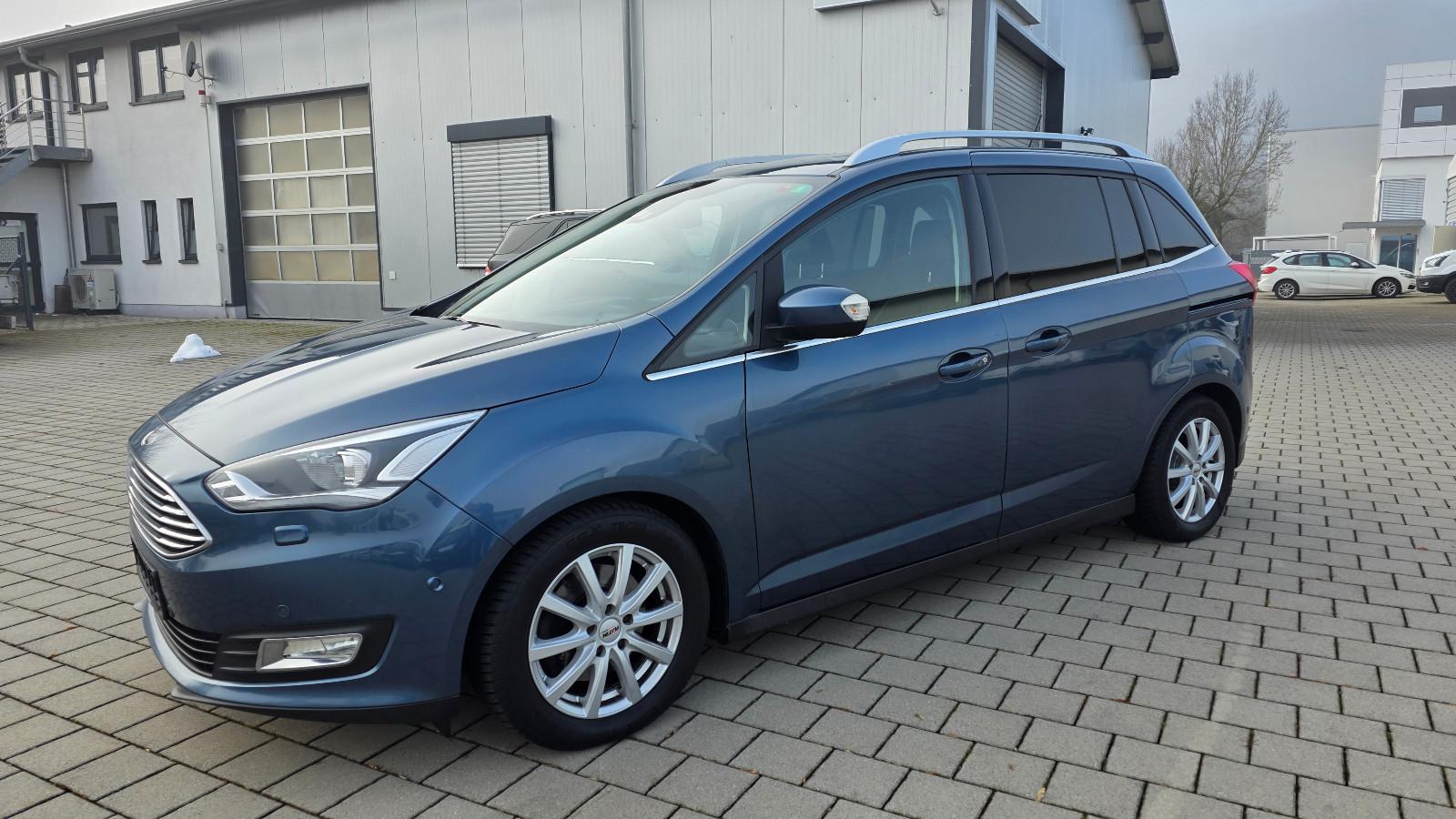 Ford Grand C-MAX*Autom.7-Sitze*Navi*AHK*SHZ*Xenon*RFK