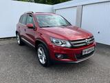 Volkswagen Tiguan 1.4 TSI BMT "Lounge Sport & Style" *AHK* - Volkswagen Tiguan: Rot