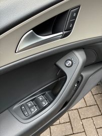 Audi A6 Allroad - 12