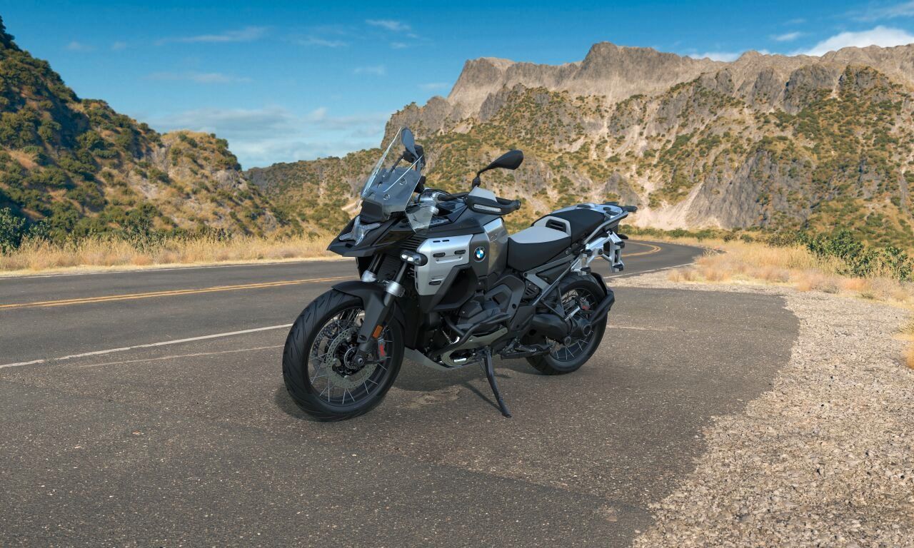 Fahrzeugabbildung BMW R 1300 GS Adventure Triple Black ASA 3 Pakete Ad