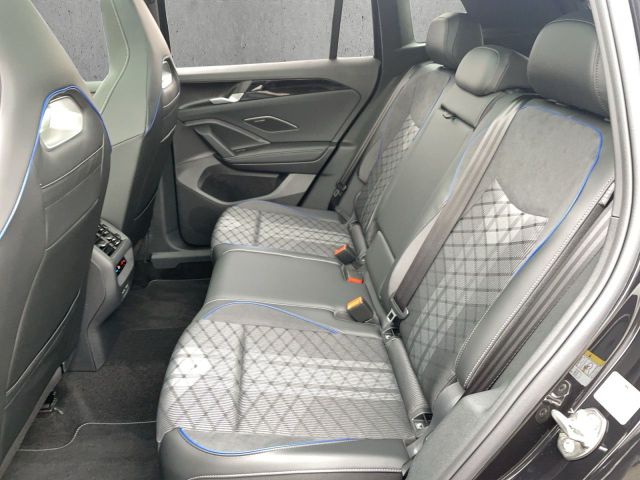 Tiguan R-Line 2.0 TDI 4Motion Bluetooth Navi LED