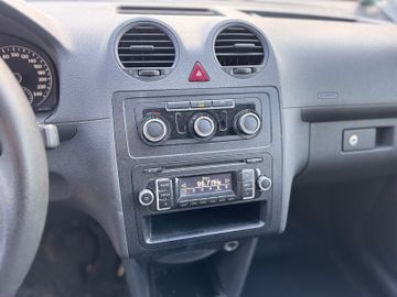 Volkswagen Caddy - 10