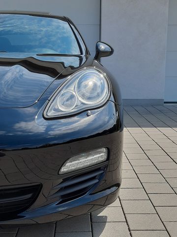 Porsche Panamera Dies/Pano/BOSE/20"/Luftf/Bi-Xe/PDLS/Mem