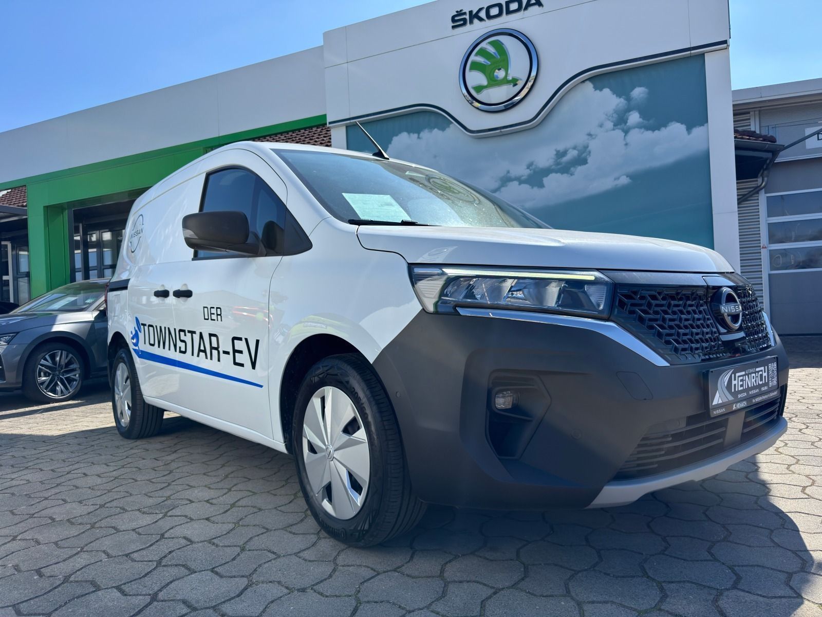 Fahrzeugabbildung Nissan Townstar 45 kWh*360°CAM*CarPlay*22kW-AC*