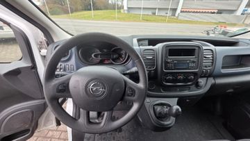 Opel Vivaro - 9