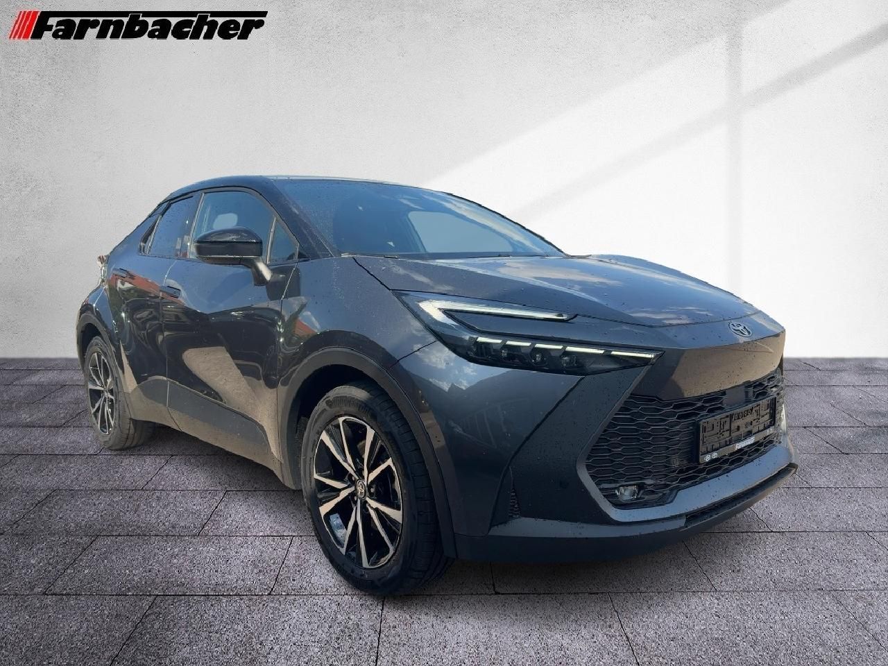 Fahrzeugabbildung Toyota C-HR Plug-In Hybrid FWD 2,0 Teamplayer