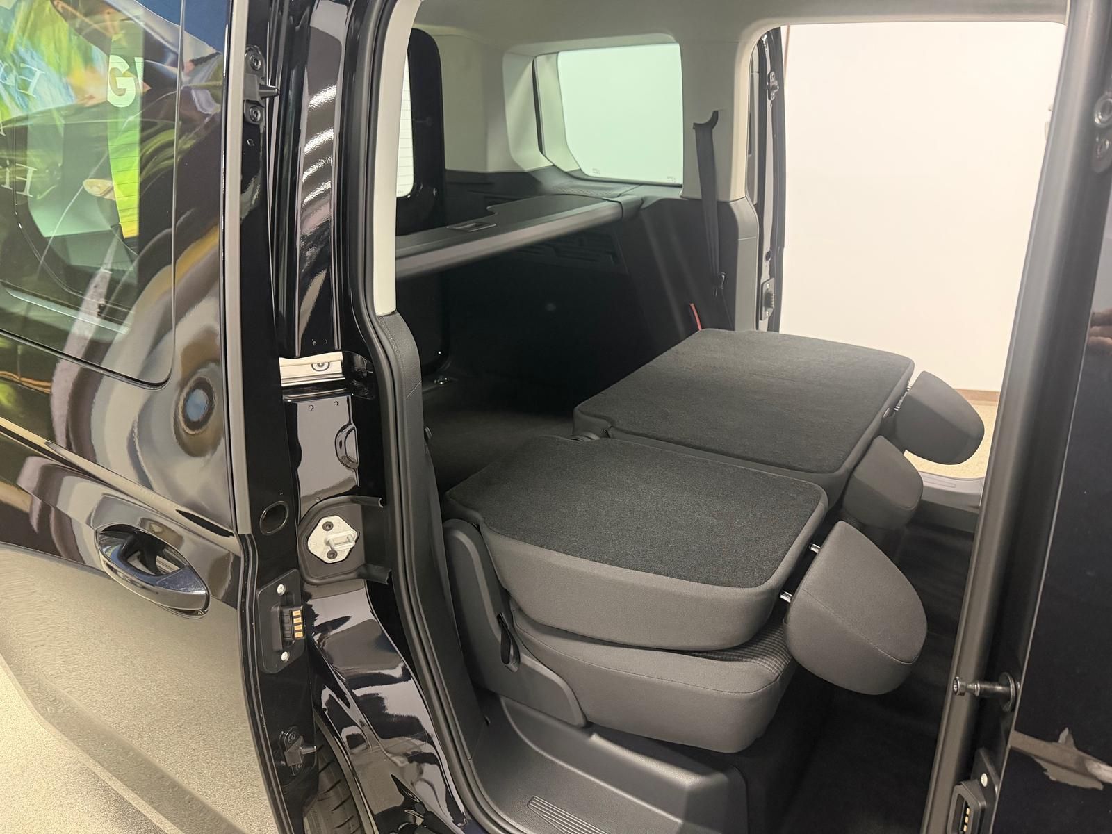 Fahrzeugabbildung Volkswagen Caddy 1.5 TSI DSG Edition+Garantie 2030+AHK abn+