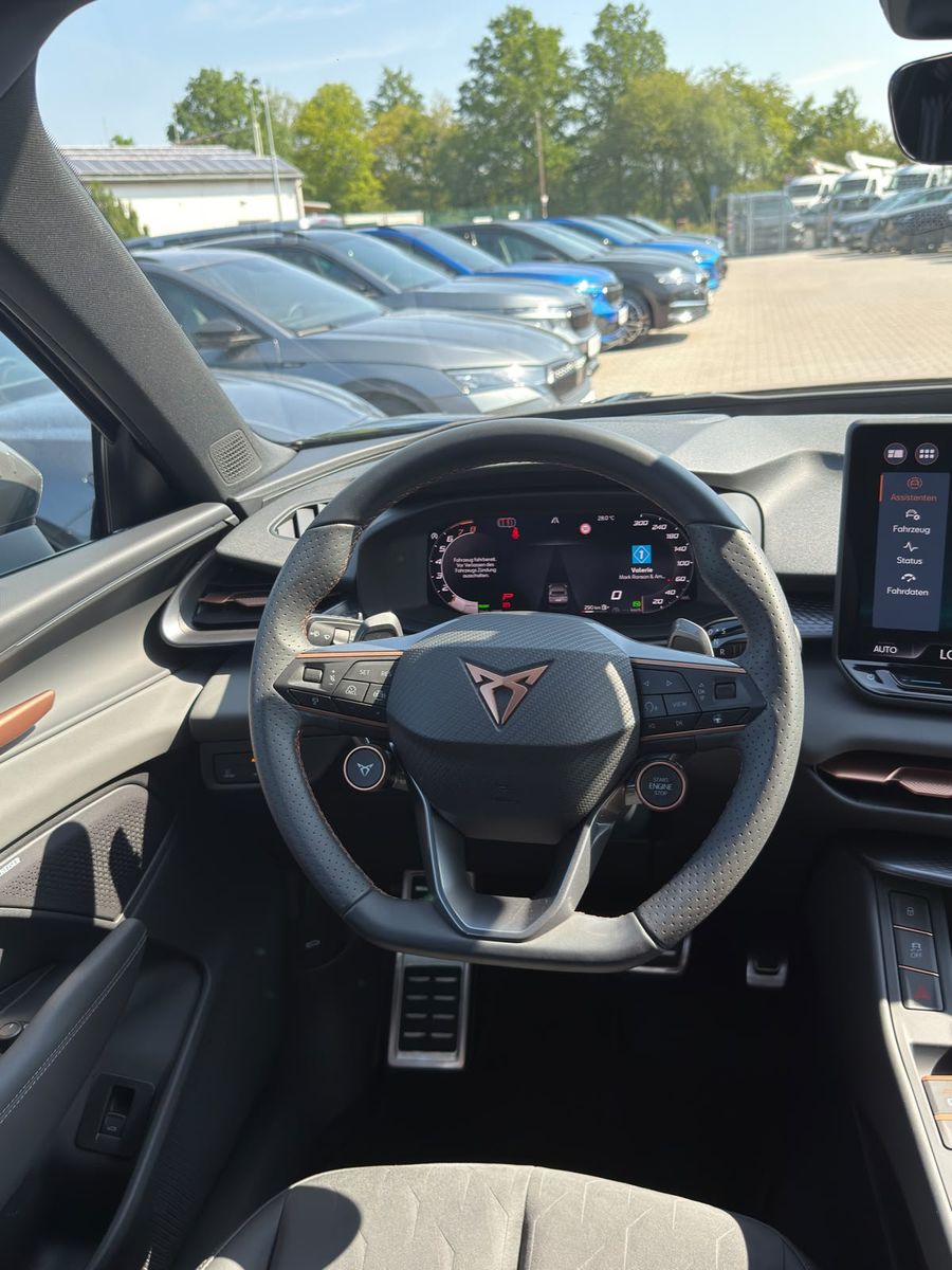 Иллюстрация автомобиля CUPRA Terramar 1.5 eTSIEDGE 360°SENN*19 "MEMORY*LED