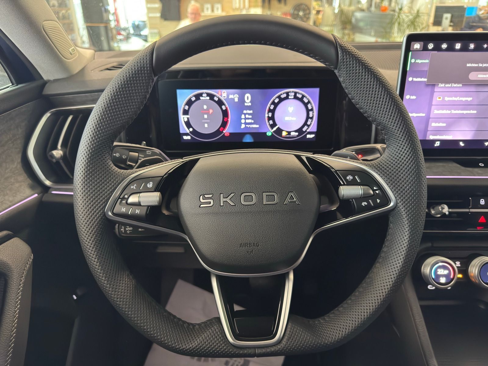 Fahrzeugabbildung SKODA Kodiaq 2.0 TSI 4x4*360°Cam*AHK*Massage*StHz*Head