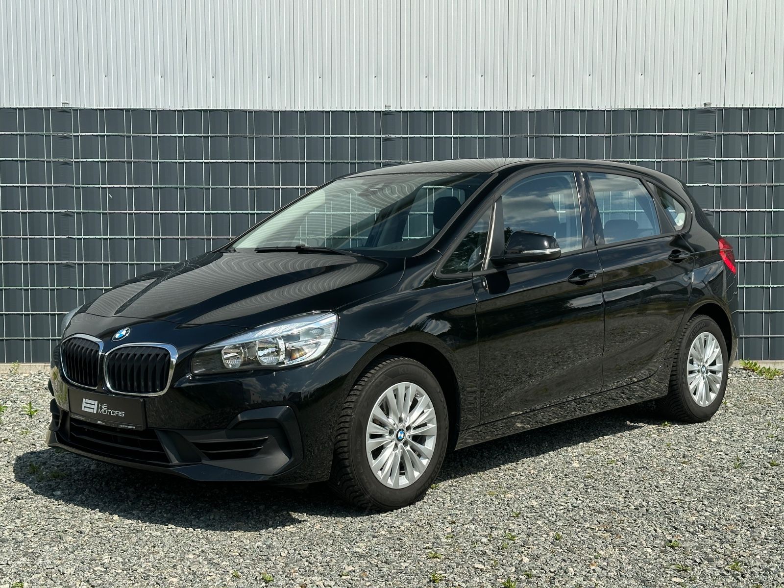 BMW BMW 218i Active Tourer Advantage PDC Navi SHZ AHK
