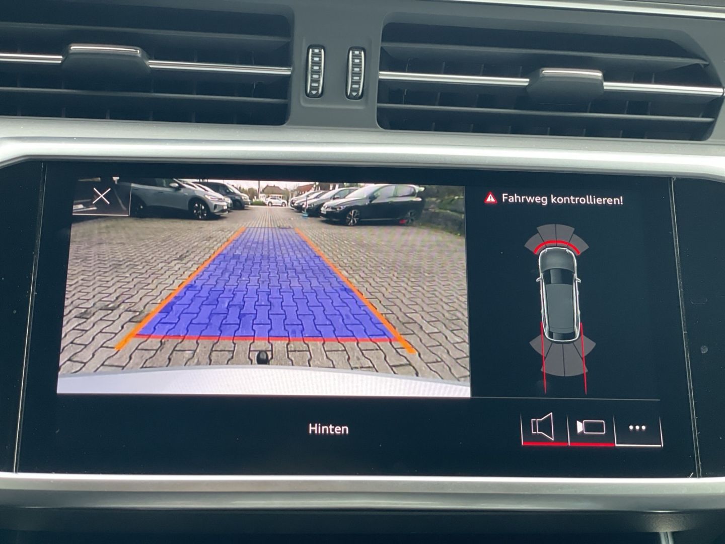 RS6 Avant AHK/B&O/RS-AGA/Matrix/AIR susp/280km/h