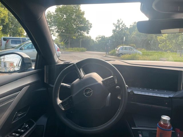 Fahrzeugabbildung Opel Astra L ST 1.6 Turbo GS PlugInHybrid AT