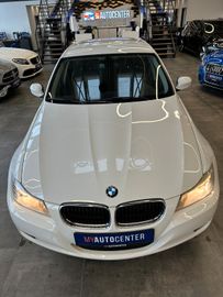 MYAUTOCENTER – Gebraucht- und Jahreswagen mit Werkstattservice in Pfaffenhofen BMW 3 Touring 320d *Klima*Automatik*Sitzheizung*