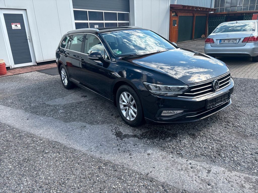 Image of Volkswagen Passat Variant
