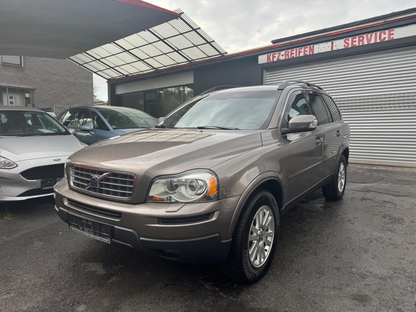 Volvo XC 90 D5 Momentum*2 HAND*SCHEKHEFT*NEU TUV