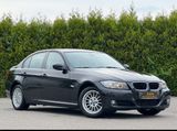 Vorschaubild BMW 320d Lim. xDrive-Navi-Xenon-Klimaaut.-SH-PDC