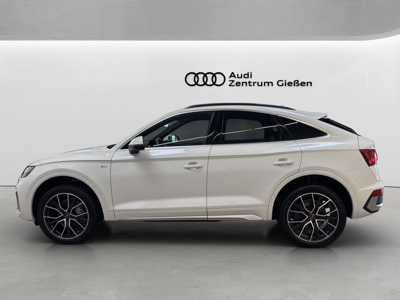 Audi Q5 Sportback 40 TDI quattro S line Kamera Navi L imagem 3