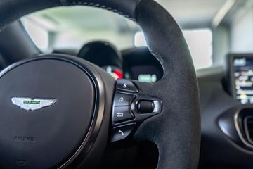 2021 Aston Martin V8 VANTAGE 缩略图 23